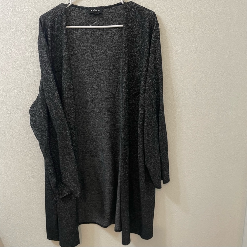 IN Studio cardigan black medium